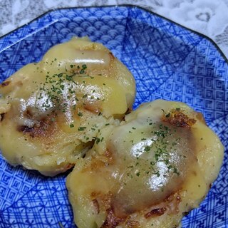 ジャーマンポテトのチーズやき